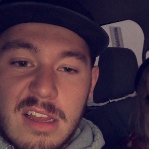 Meet your Posher, Garrett